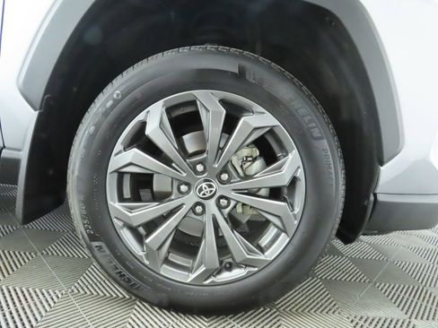 Used 2024 Toyota RAV4 Limited image 34