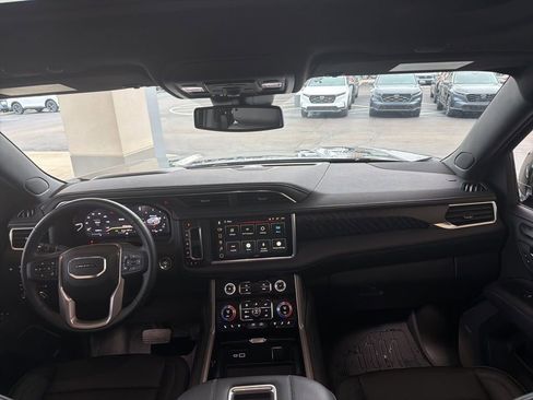 Used 2024 GMC Yukon Denali w/ LPO, Floor Liner Package image 12