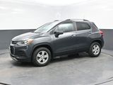 Used 2017 Chevrolet Trax LT w/ LT Convenience Package image 3