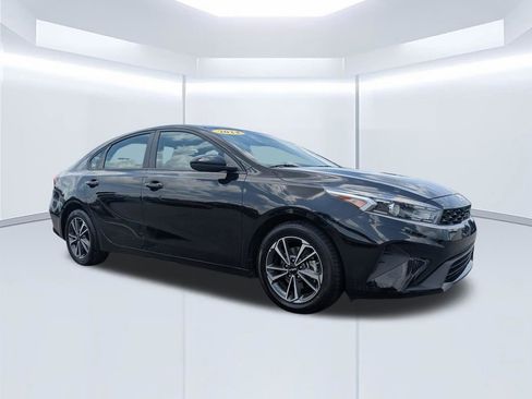 Used 2024 Kia Forte LXS FWD image 1