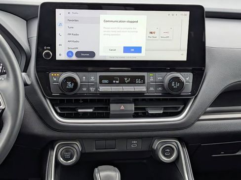 Used 2025 Toyota Grand Highlander XLE image 15