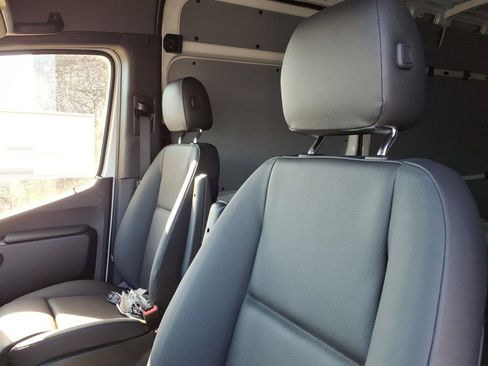New 2026 Mercedes-Benz Sprinter 2500 image 13