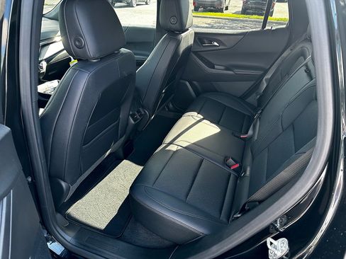Used 2025 Chevrolet Equinox LT w/ Convenience Package II AWD/4WD image 13