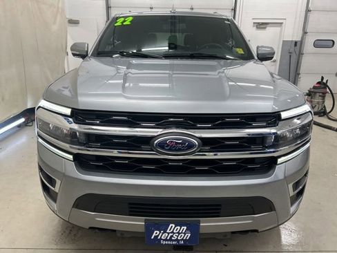 Used 2022 Ford Expedition Limited image 2