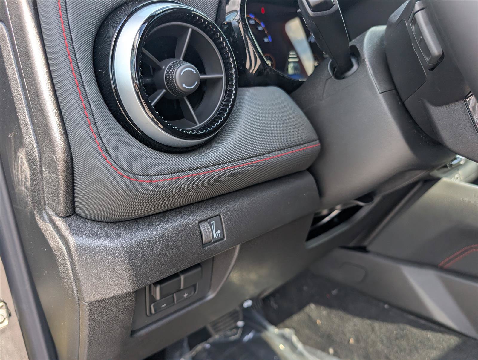 New 2026 Chevrolet Colorado Z71 w/ Technology Package AWD/4WD image 18