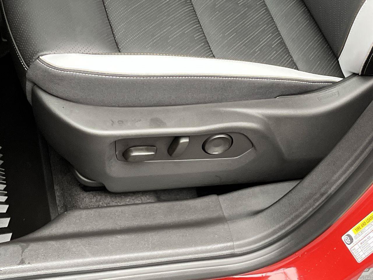 Used 2026 Buick Envision Sport Touring AWD/4WD image 11