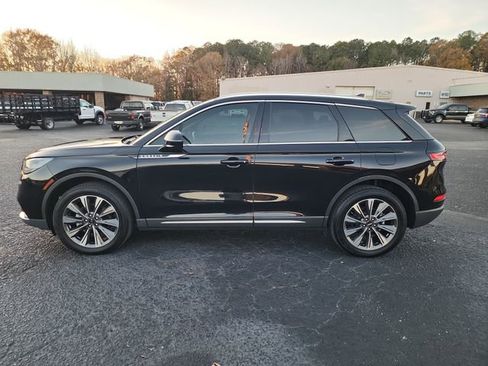 Used 2022 Lincoln Corsair Reserve image 2