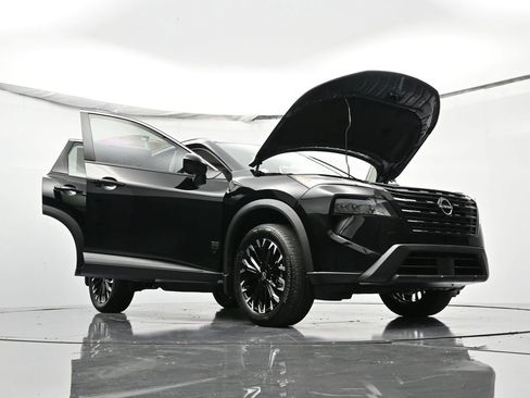 New 2026 Nissan Rogue SV image 53