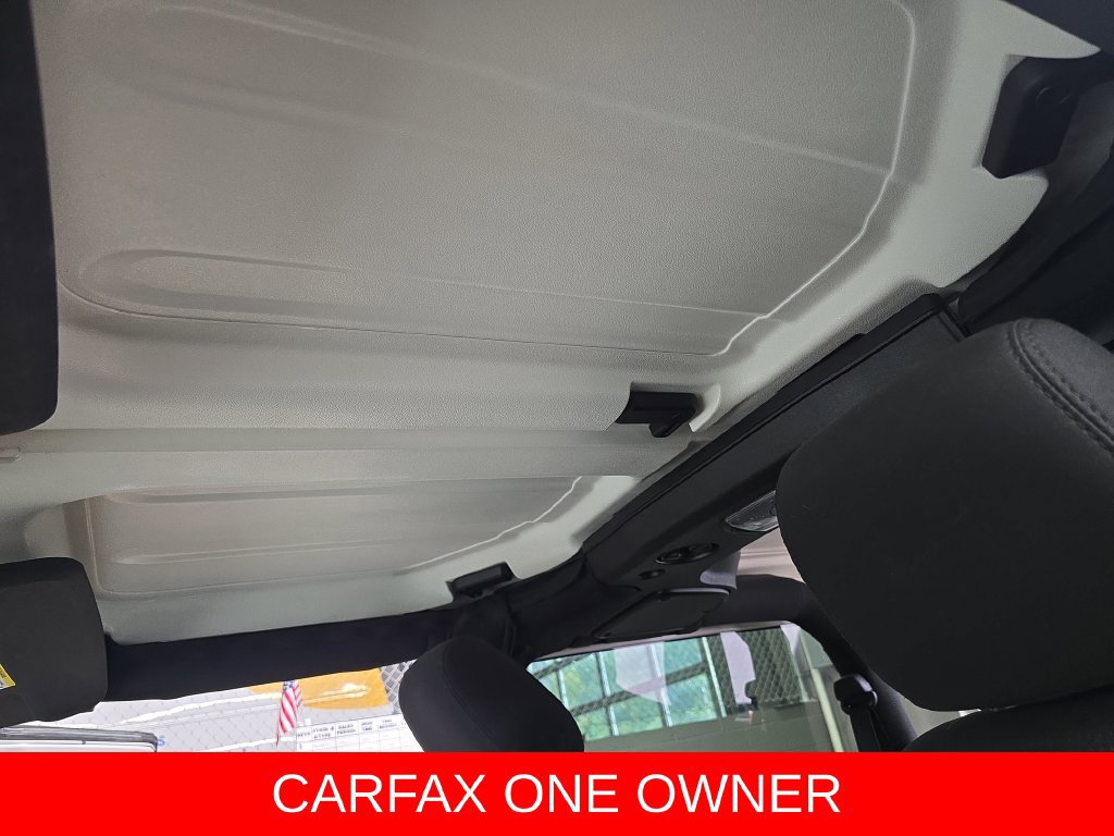 Used 2015 Jeep Wrangler Sport w/ Quick Order Package 24S AWD/4WD image 26