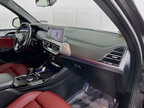 Used 2024 BMW X3 xDrive30i w/ Premium Package image 30