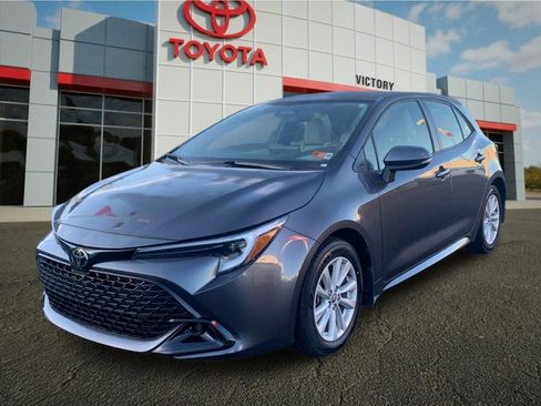 Used 2025 Toyota Corolla SE image 7