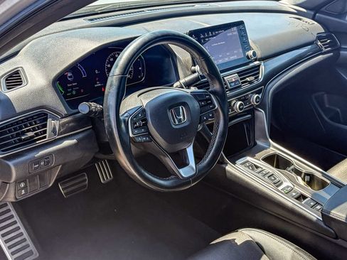 Used 2022 Honda Accord Sport image 8