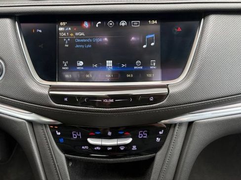 Used 2018 Cadillac XT5 Premium Luxury AWD/4WD image 26