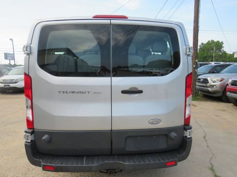 Used 2015 Ford Transit 350 XL image 6