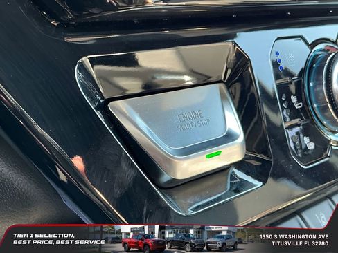 Used 2025 GMC Sierra 2500 AT4 w/ AT4 Premium Plus Package AWD/4WD image 38