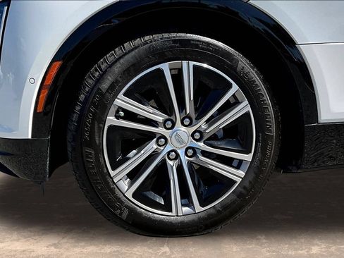 Used 2024 Cadillac Lyriq Luxury RWD image 35