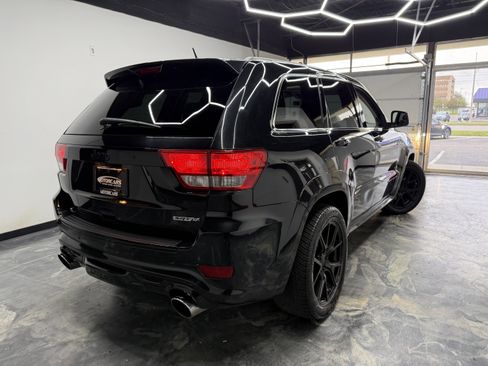 Used 2013 Jeep Grand Cherokee SRT8 AWD/4WD image 5