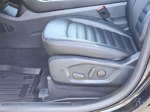 Used 2021 Ford Edge SEL w/ Convenience Package image 19