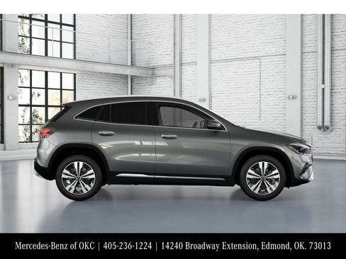 New 2026 Mercedes-Benz GLA 250 GLA 250 image 16