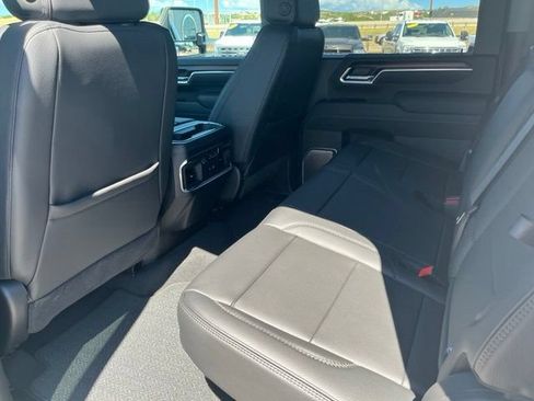 Certified 2026 GMC Sierra 3500 Denali w/ Denali Reserve Package AWD/4WD image 20