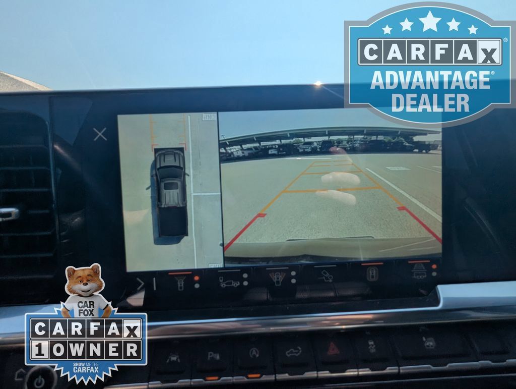 Used 2025 Chevrolet Silverado 1500 High Country w/ Midnight Edition AWD/4WD image 11
