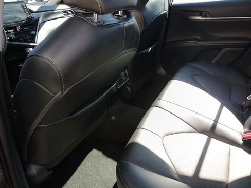Used 2024 Toyota Camry XSE FWD image 10