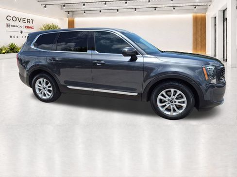 Used 2022 Kia Telluride LX FWD image 14