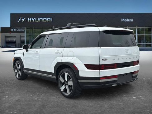 Certified 2025 Hyundai Santa Fe Limited image 4