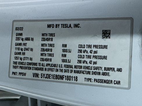 Used 2022 Tesla Model 3 Long Range AWD/4WD image 23