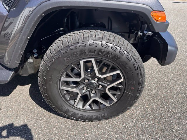 New 2027 Jeep Wrangler Unlimited Sahara AWD/4WD image 11