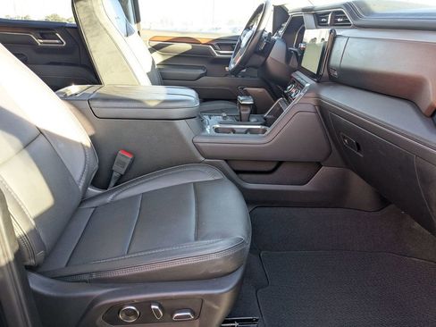 Used 2024 GMC Sierra 1500 Denali image 28