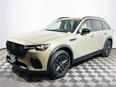 Used 2025 MAZDA CX-70 3.3 Turbo w/ Preferred Package image 3