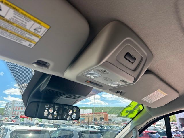 Used 2025 Ford Transit 250 Low Roof w/ Exterior Upgrade Package RWD image 32