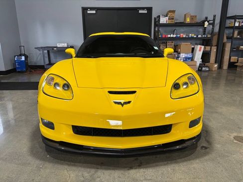 Used 2006 Chevrolet Corvette Z06 w/ Preferred Equipment Group RWD image 3