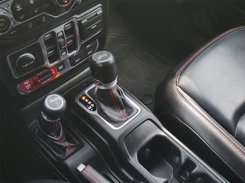 Used 2020 Jeep Wrangler Unlimited Rubicon image 18