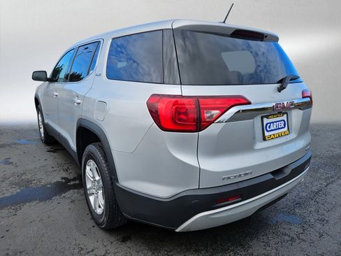 Used 2017 GMC Acadia SLE image 3