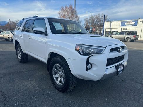 Used 2016 Toyota 4Runner Trail Premium image 1