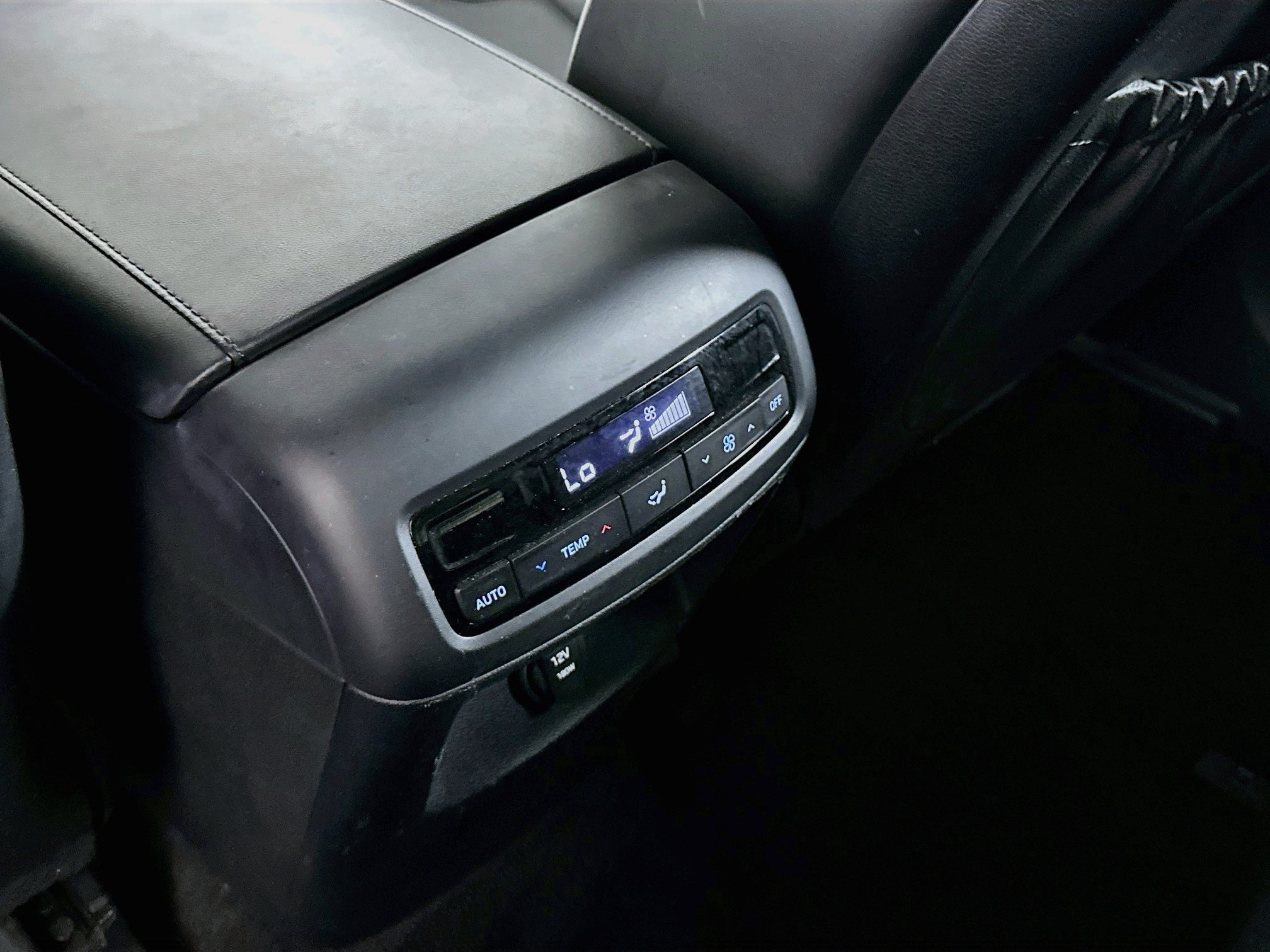 Used 2025 Hyundai Palisade SEL FWD image 28