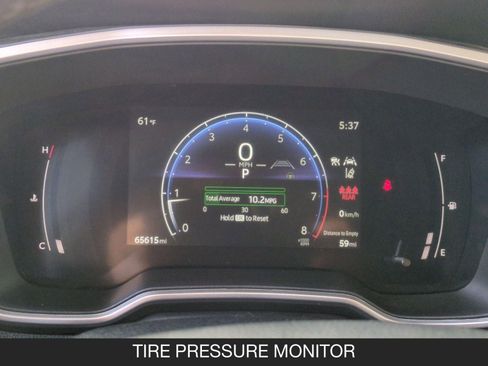 Used 2023 Toyota Corolla Cross XLE w/ Convenience Package image 19