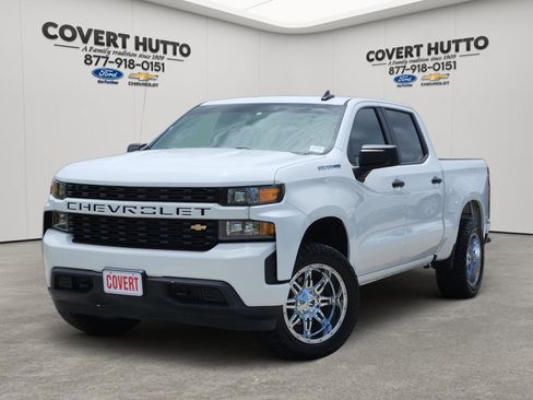 Used 2020 Chevrolet Silverado 1500 Custom w/ Custom Value Package RWD image 1