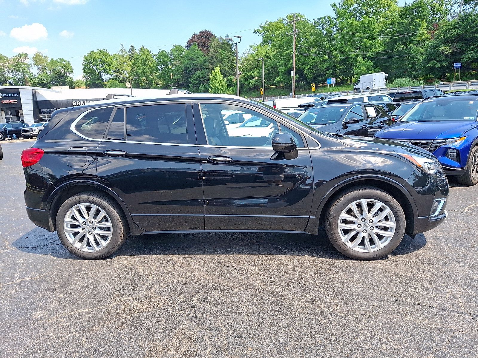 Used 2019 Buick Envision Premium w/ LPO, Active Package AWD/4WD image 7