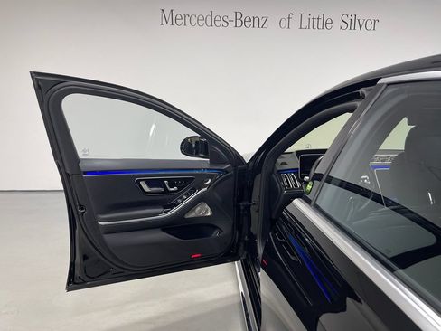 Used 2023 Mercedes-Benz S 580 4MATIC Sedan image 17