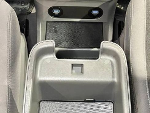 Used 2024 Hyundai Ioniq 5 SE image 37