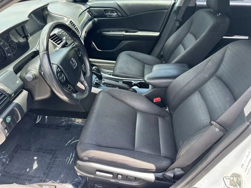 Used 2014 Honda Accord Sport image 22