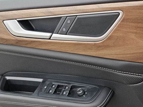 New 2026 Volkswagen Atlas SE image 30