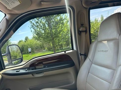 Used 2006 Ford F350 4x4 Crew Cab DRW Super Duty image 14
