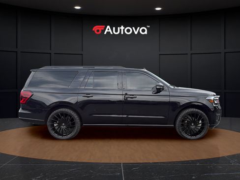 Used 2023 Ford Expedition Max Limited AWD/4WD image 6