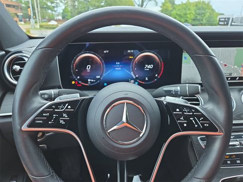 Certified 2023 Mercedes-Benz E 350 4MATIC Sedan image 20