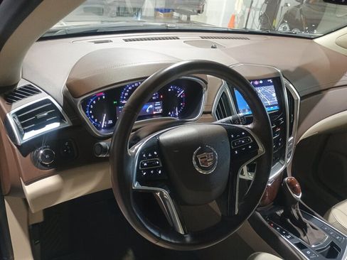 Used 2015 Cadillac SRX Premium image 16