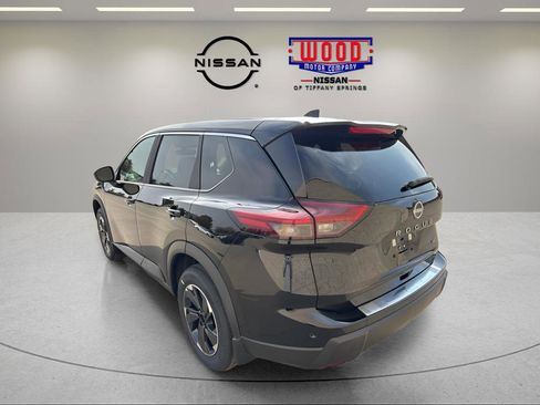 New 2026 Nissan Rogue SV w/ Cold Weather Package AWD/4WD image 5